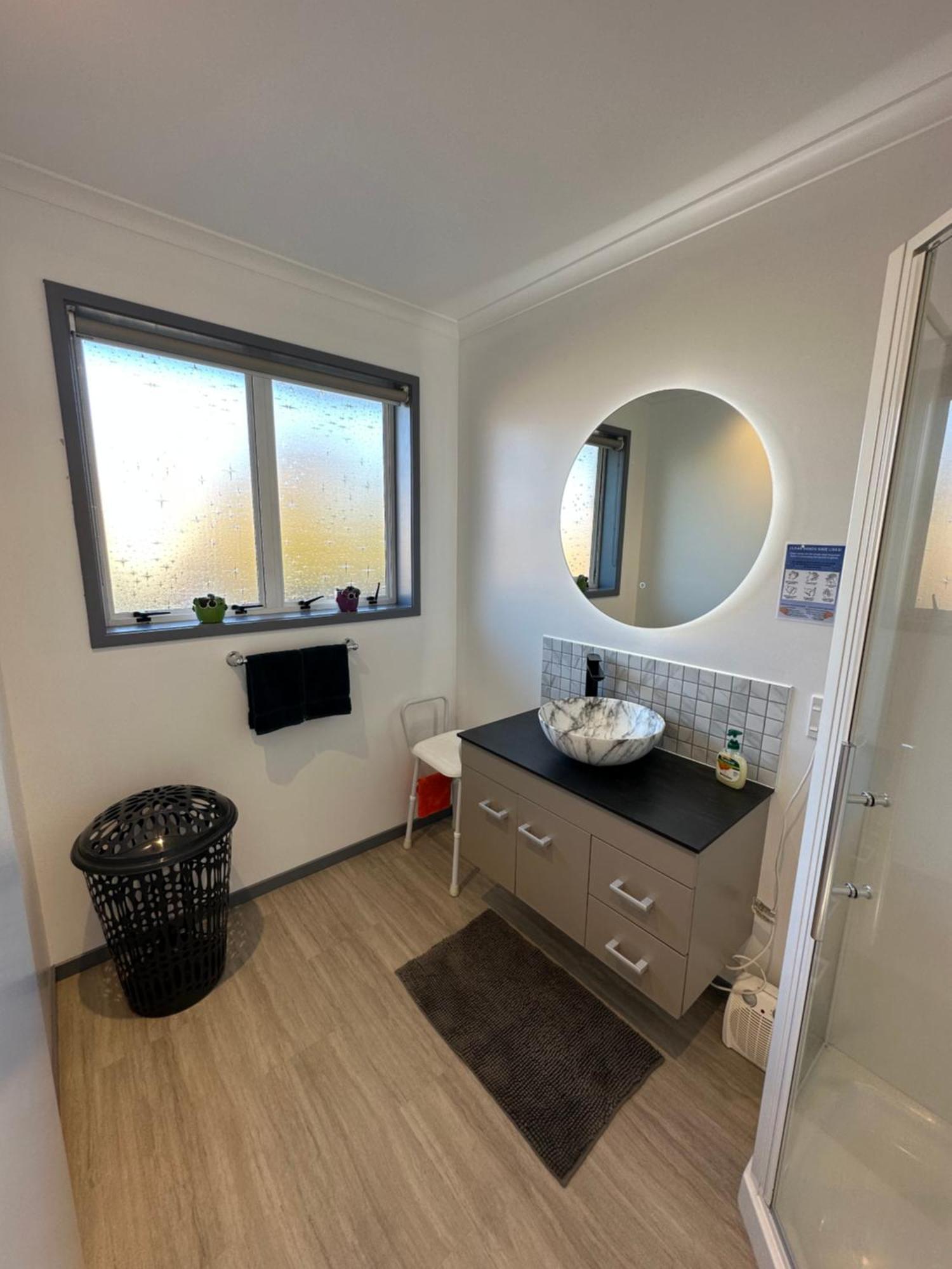 Glamis Ave Shared Home B&B New Plymouth Bagian luar foto