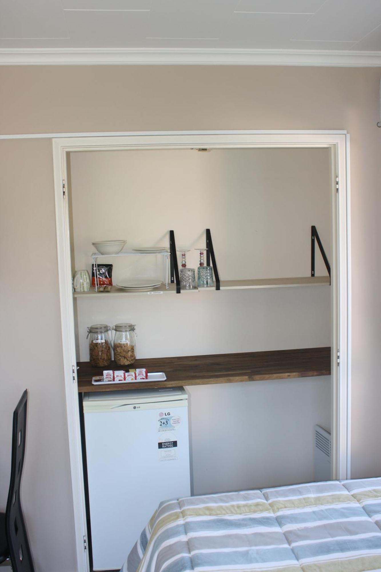 Glamis Ave Shared Home B&B New Plymouth Bagian luar foto
